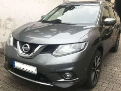Grau Gebraucht 2014 Nissan X-Trail 360º SUV | 10.990 € (Etwas zu teuer)