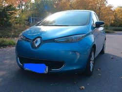 Blau Gebraucht 2017 Renault Zoe Intens Kleinwagen | 8.300 € (Etwas zu teuer)
