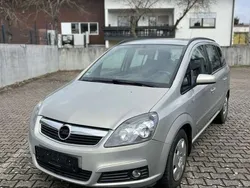 Pannacotta m2 Gebraucht 2005 Opel Zafira Edition Van / Kleinbus | 3.800 € (Teuer)