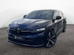 Nachtblau + blackpearlschwa Gebraucht 2022 Renault Mégane Techno Limousine | 26.490 € (Guter Preis)
