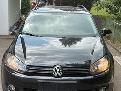Schwarz Gebraucht 2011 VW Golf VI Kombi | 3.000 € (Guter Preis)