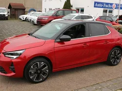 Rot Gebraucht 2023 Opel Corsa-e GS Line Kleinwagen | 17.250 € (Guter Preis)