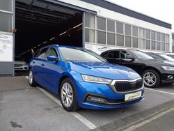 Blau Gebraucht 2022 Skoda Octavia Style Kombi | 17.990 € (Guter Preis)