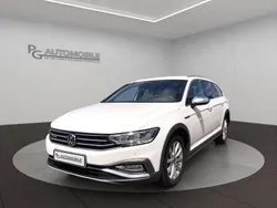 Weiß Gebraucht 2021 VW Passat Alltrack Kombi | 22.990 € (Superpreis)