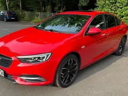 Rot Gebraucht 2017 Opel Insignia Innovation Limousine | 13.500 € (Fairer Preis)