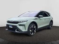Timiano grün / dach black magi Gebraucht 2025 Skoda Elroq First Edition SUV | 46.990 € (Guter Preis)