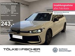 Oryx weiss perlmutt effekt (metallic) Gebraucht 2025 VW Passat R-line Kombi | 46.659 € (Guter Preis)