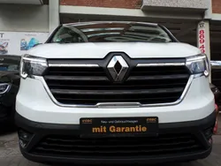 Weiß Gebraucht 2022 Renault Trafic Komfort Van | 17.900 € (Fairer Preis)