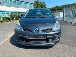 Gebraucht 2006 Renault Clio III Dynamique Kleinwagen | 2.699 € (Guter Preis)