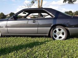 Schwarz Gebraucht 1991 Mercedes E230 Coupé | 10.900 €