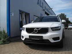 Weiß Gebraucht 2019 Volvo XC40 SUV | 20.990 € (Etwas zu teuer)