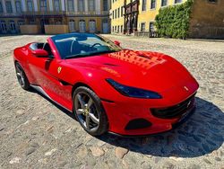 Rot Gebraucht 2023 Ferrari Portofino Cabrio | 279.900 €