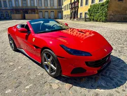 Rot Gebraucht 2023 Ferrari Portofino Cabrio | 279.900 €