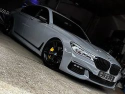 Grau Gebraucht 2017 BMW 750 M Performance Limousine | 34.999 € (Fairer Preis)
