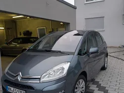 Grau Gebraucht 2011 Citroën C4 Picasso Tendance Van / Kleinbus | 4.100 € (Fairer Preis)
