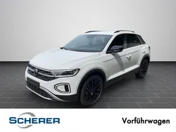 Weiß Gebraucht 2022 VW T-Roc Style SUV | 35.780 € (Teuer)