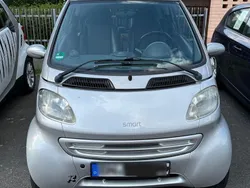Silber Gebraucht 2001 Smart ForTwo Coupé Pure Kleinwagen | 1.399 €