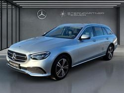 Hightechsilber metallic Gebraucht 2022 Mercedes E220 Avantgarde Kombi | 30.850 € (Guter Preis)