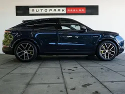 Blau Gebraucht 2024 Porsche Cayenne SUV | 105.880 € (Fairer Preis)