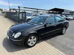 Schwarz Gebraucht 2006 Mercedes E350 Avantgarde Limousine | 5.499 € (Superpreis)