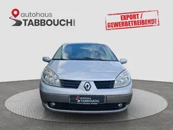 Silber Gebraucht 2006 Renault Mégane II Exception Van / Kleinbus | 1.999 € (Fairer Preis)
