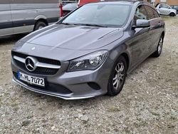 Grau Gebraucht 2016 Mercedes CLA180 Limousine | 10.500 € (Guter Preis)