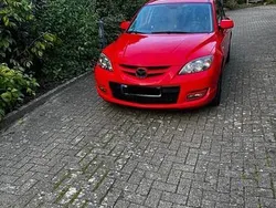 Rot Gebraucht 2007 Mazda 3 Kleinwagen | 9.500 €