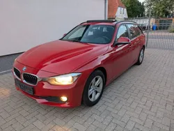 Rot Gebraucht 2012 BMW 320 Luxury Line Kombi | 6.200 € (Guter Preis)