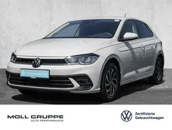 Ascotgrau Gebraucht 2024 VW Polo Life Limousine | 18.430 € (Guter Preis)
