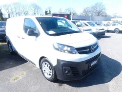 Eis weiß Gebraucht 2023 Opel Vivaro Edition Van | 25.980 € (Fairer Preis)