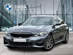 Grau Gebraucht 2021 BMW 320 M Sport Limousine | 32.490 € (Fairer Preis)