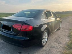 Schwarz Gebraucht 2010 Audi A4 Limousine | 5.950 € (Guter Preis)