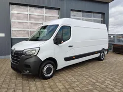 Weiß Gebraucht 2023 Renault Master Van | 29.489 € (Fairer Preis)