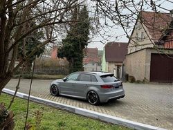 Grau Gebraucht 2016 Audi RS3 Design Kleinwagen | 40.300 € (Etwas zu teuer)