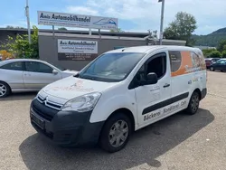Weiß Gebraucht 2017 Citroën Berlingo Business Class Van / Kleinbus | 3.890 € (Fairer Preis)