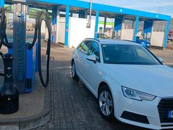 Weiß Gebraucht 2017 Audi A4 Kombi | 11.800 € (Fairer Preis)