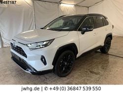 Pearl white (089)/ attitude bl Gebraucht 2025 Toyota RAV4 Hybrid Style SUV | 38.450 € (Superpreis)