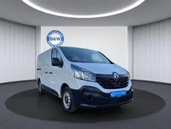 Weiß Gebraucht 2018 Renault Trafic Komfort Van | 13.499 € (Fairer Preis)