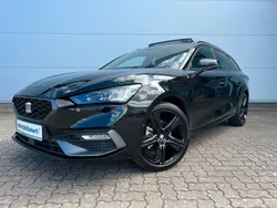 Schwarz Neu 2025 Seat Leon Black Edition Limousine | 45.090 €