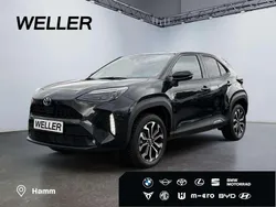 Schwarz Gebraucht 2024 Toyota Yaris Cross Team SUV | 26.990 € (Etwas zu teuer)