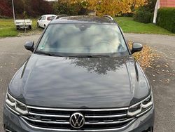 Grau Gebraucht 2021 VW Tiguan R-line SUV | 33.000 € (Fairer Preis)