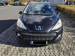 Schwarz Gebraucht 2012 Peugeot 207 Limousine | 3.300 € (Fairer Preis)
