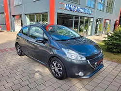Grau Gebraucht 2012 Peugeot 208 Active Kleinwagen | 5.400 € (Fairer Preis)