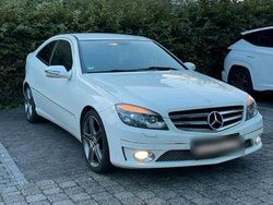 Weiß Gebraucht 2009 Mercedes CLC180 Kleinwagen | 7.000 € (Etwas zu teuer)