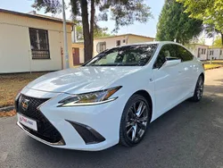 Weiß Gebraucht 2020 Lexus ES300 Sport Line Limousine | 29.990 € (Superpreis)