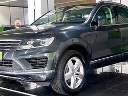 Grau Gebraucht 2016 VW Touareg SUV | 21.990 € (Fairer Preis)
