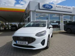 Frostweiß Gebraucht 2022 Ford Fiesta Titanium Kleinwagen | 17.990 € (Fairer Preis)