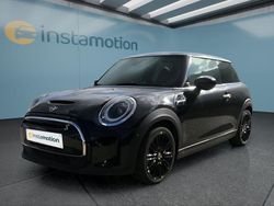 Schwarz Gebraucht 2022 Mini Cooper SE Classic Kleinwagen | 19.899 € (Teuer)