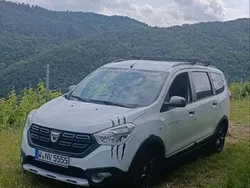 Weiß Gebraucht 2017 Dacia Lodgy Van / Kleinbus | 7.555 € (Fairer Preis)