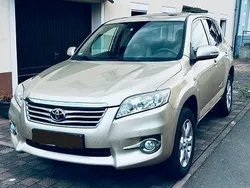 Gold Gebraucht 2010 Toyota RAV4 Executive SUV | 9.999 € (Fairer Preis)